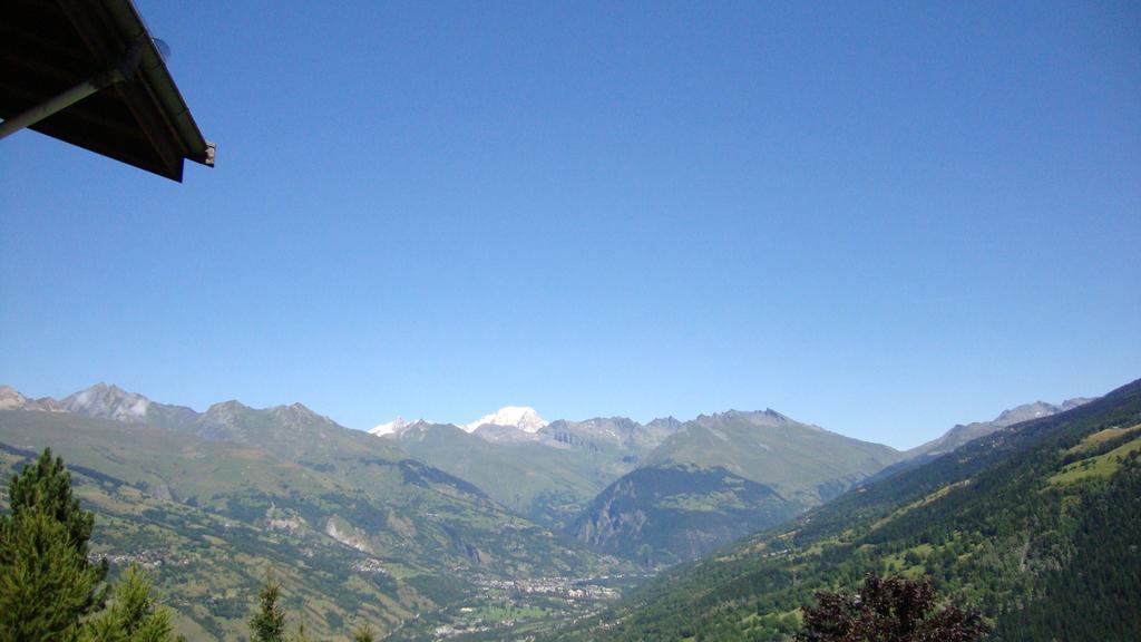 Chalet Miravidi, Montchavin-La Plagne, Jacuzzi & Sauna Exterior foto
